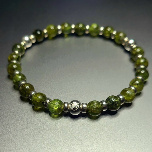 August Peridot and Sterling Silver V1 bracelet with 6 mm natural peridot beads