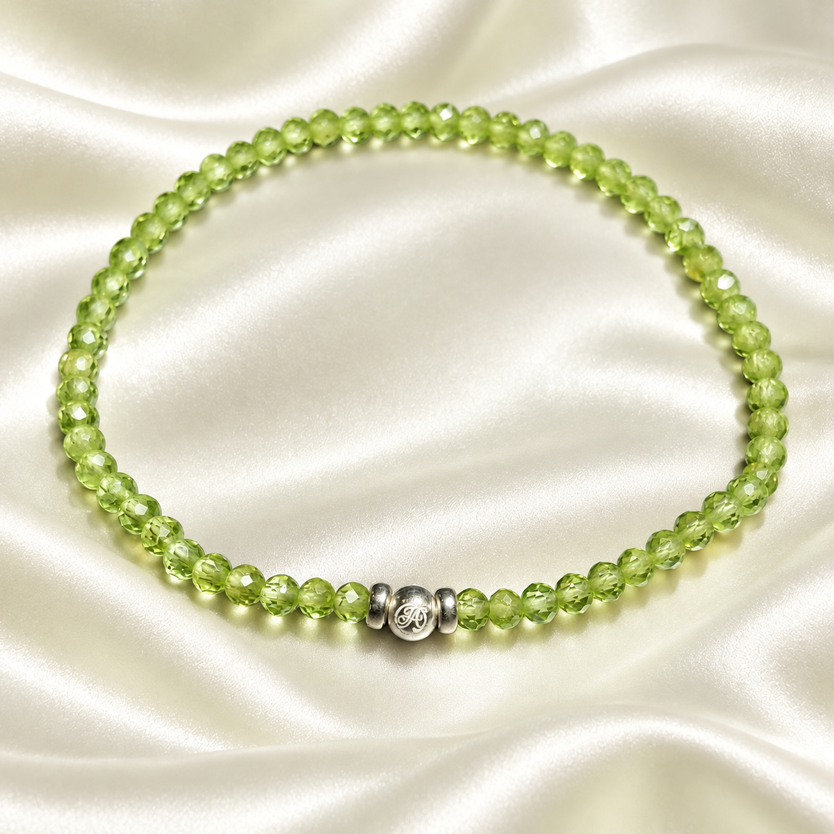 AUGUST / PERIDOT RADIANCE — STERLING SILVER